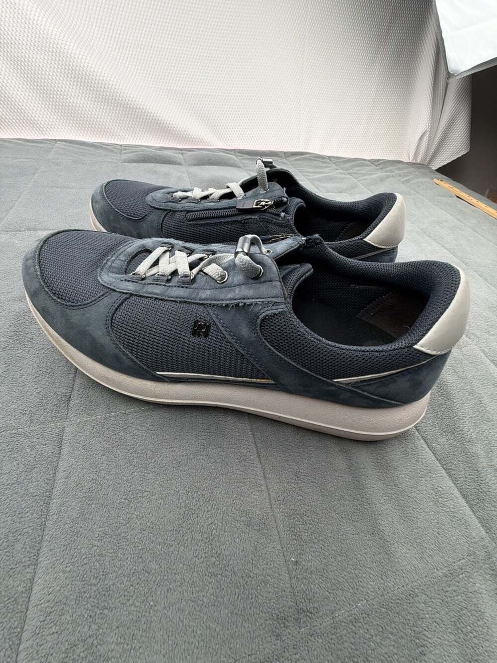Kybun Rolle Navy Size 47 US 12.5  w hard and soft aftermarket Premium inserts
